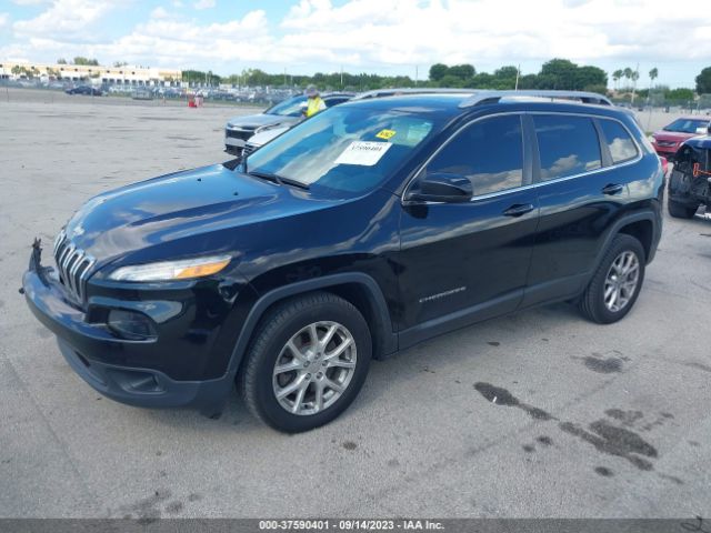 1C4PJLLB0JD518307 Jeep Cherokee Latitude Plus