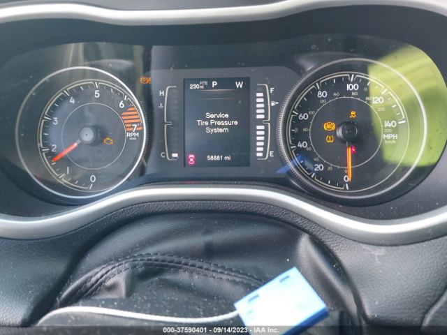 1C4PJLLB0JD518307 Jeep Cherokee Latitude Plus