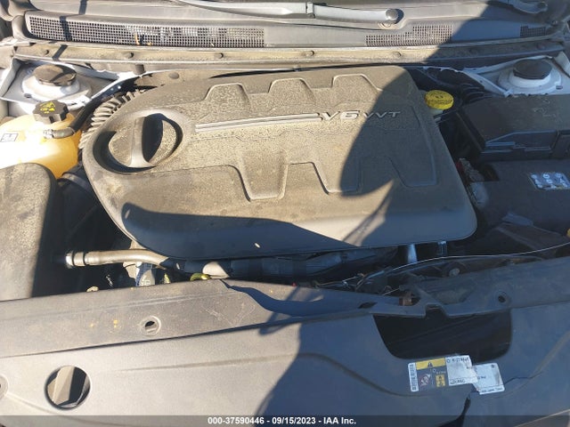 1C3CCCEG4GN158449 Chrysler 200 C