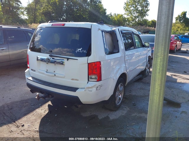 2011 HONDA PILOT EX VIN: 5FNYF4H41BB048157