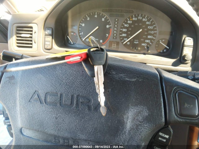 1992 ACURA LEGEND LS VIN: JH4KA7678NC039006