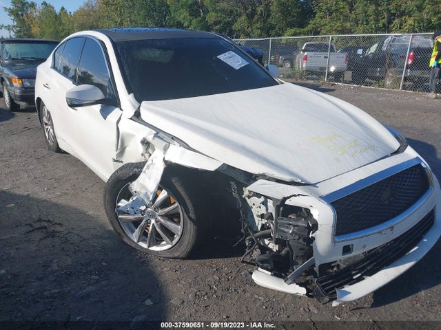 JN1EV7AR2HM834923 Infiniti Q50 3.0t Premium