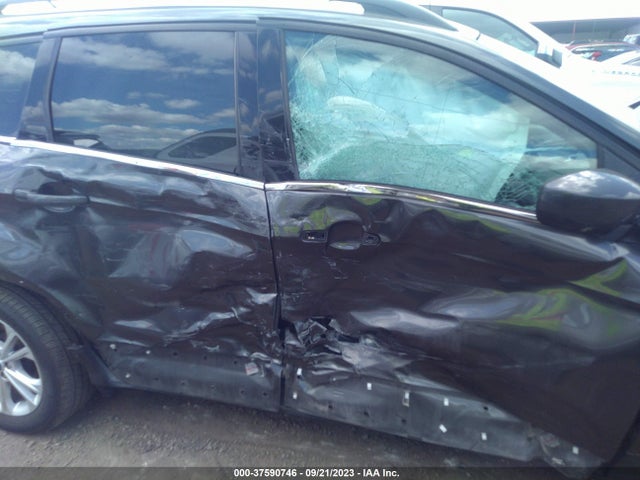 2018 FORD ESCAPE SE VIN: 1FMCU0GD7JUD07617