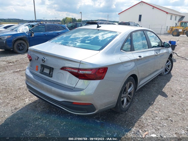 3VW7M7BU3NM010972 Volkswagen JETTA SE