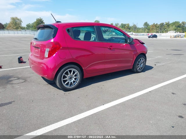 Chevrolet SPARK LS 2019 KL8CB6SA0KC738617 Image 4