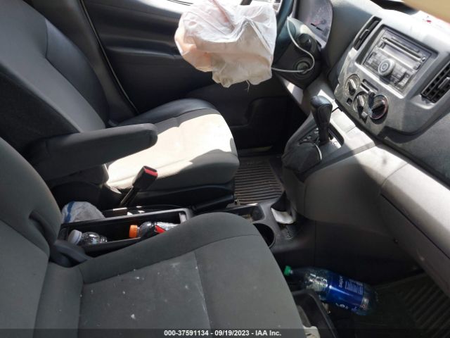 3N6CM0KN4HK717240 Nissan Nv200 Compact Cargo S