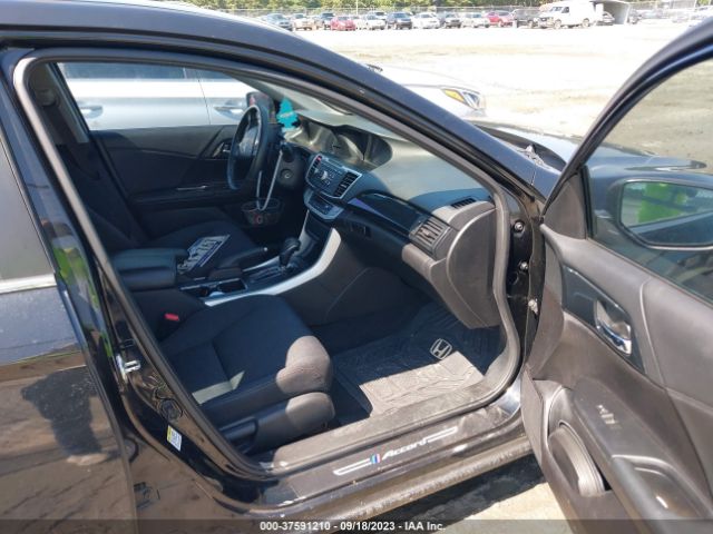 1HGCR2F53FA234199 Honda Accord Sedan Sport