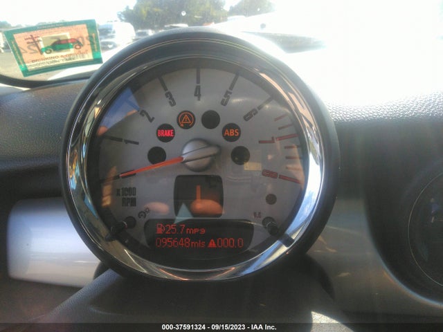 2008 MINI COOPER HARDTOP WMWMF73558TT93890 Photo 6