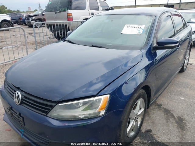 2012 VOLKSWAGEN JETTA SEDAN TDI VIN: 3VWLL7AJ3CM402629