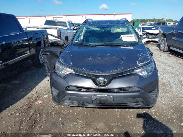 Toyota RAV4 LE 2018 JTMBFREV2JJ229176 Image 12