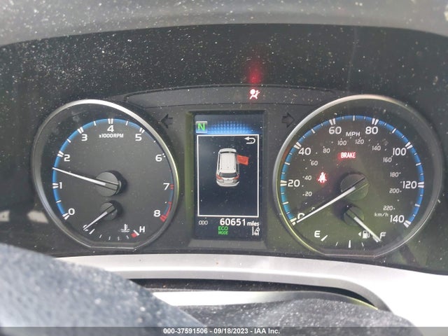 Toyota RAV4 LE 2018 JTMBFREV2JJ229176 Image 7