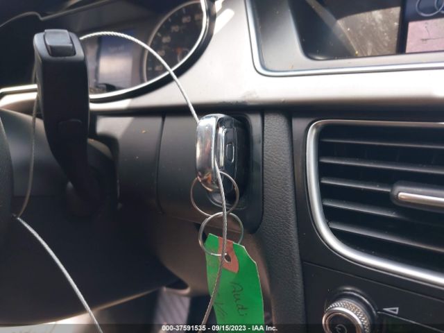 WAUAFAFLXFN011929 Audi A4 PREMIUM