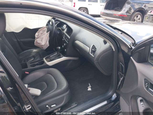WAUAFAFLXFN011929 Audi A4 PREMIUM
