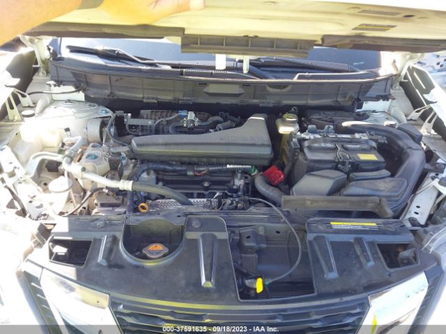 JN8AT2MT9JW491991 Nissan Rogue Sl