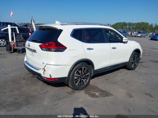 JN8AT2MT9JW491991 Nissan Rogue Sl