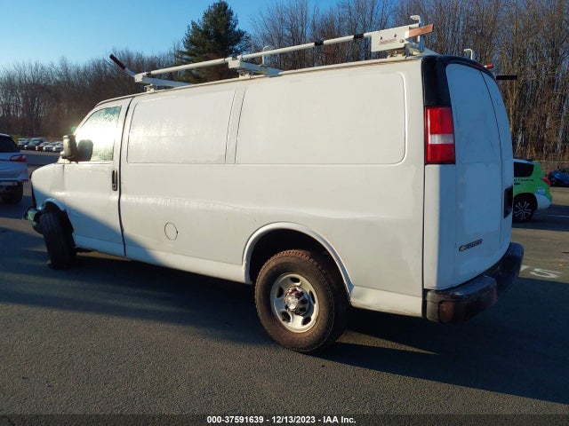 Chevrolet Express 2500 Work Van 2017 1GCWGAFF0H1249265 Image 3
