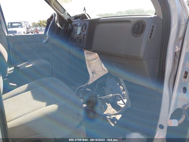 2013 FORD ECONOLINE CARGO VAN COMMERCIAL/RECREATIONAL VIN: 1FTNE2EL0DDA49722