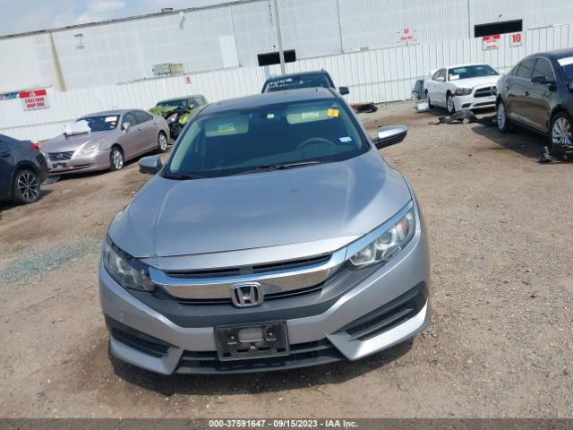19XFC2F79JE015106 Honda Civic Sedan Ex