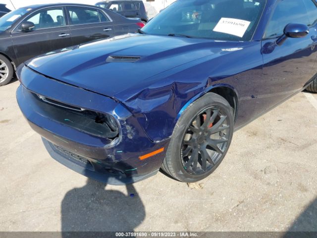2C3CDZAG9GH315908 Dodge Challenger Sxt Plus