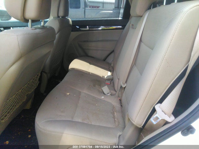 KIA Sorento Lx V6 2015 5XYKT4A76FG555315 Image 8