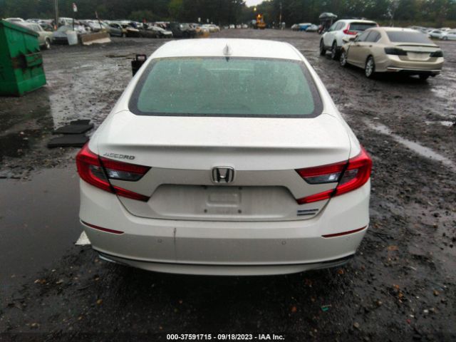 1HGCV3F9XLA008872 Honda Accord Hybrid Touring