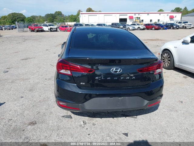 Hyundai ELANTRA SE 2020 5NPD74LF3LH588584 Image 16