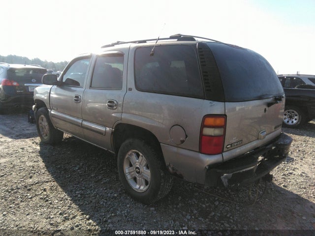 2001 CHEVROLET TAHOE 1GNEK13T91R208670 Photo 2