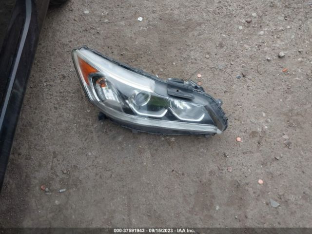 1HGCR2F18HA023807 Honda Accord Sedan Sport Se