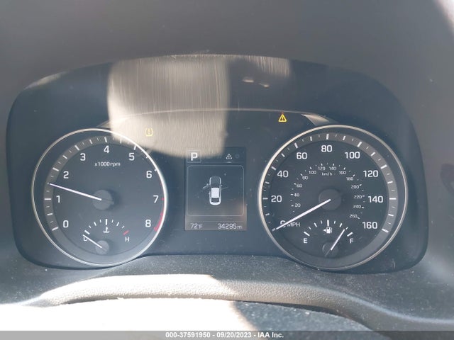 2018 HYUNDAI ELANTRA SEL VIN: 5NPD84LF6JH366759