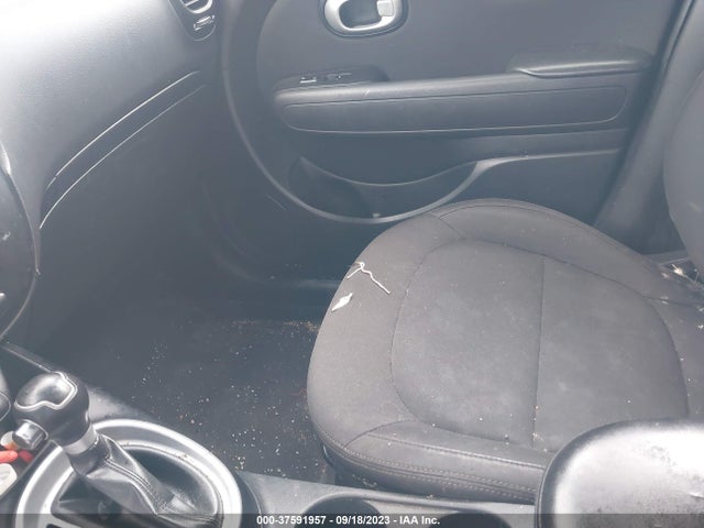 KIA Soul Base 2016 KNDJN2A28G7825450 Image 5