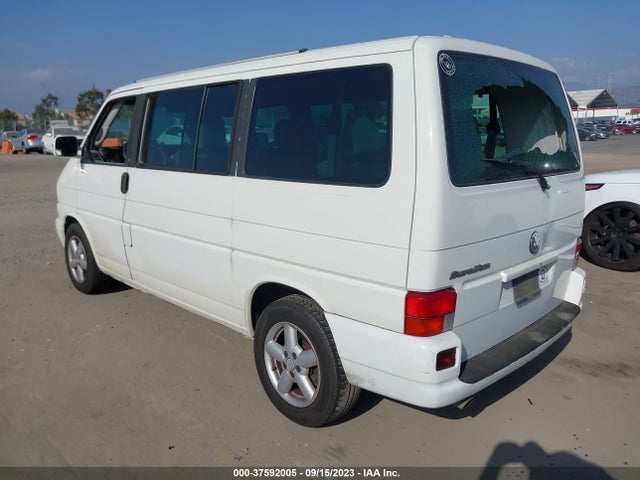 2002 VOLKSWAGEN EUROVAN GLS VIN: WV2KB47082H074630