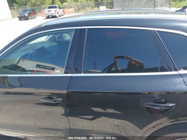 WA1BNAFY5J2041110 Audi Q5 Premium Plus