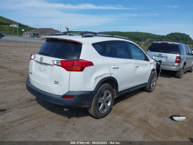 Toyota Rav4 Xle 2015 2T3RFREV3FW311344 Image 4
