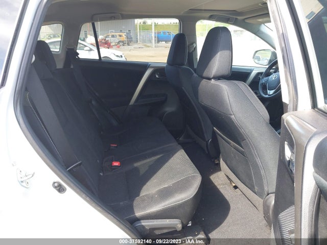 Toyota Rav4 Xle 2015 2T3RFREV3FW311344 Image 8