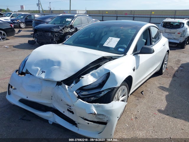 Tesla Model 3 Long Range 2022 5YJ3E1EBXNF111212 Image 2