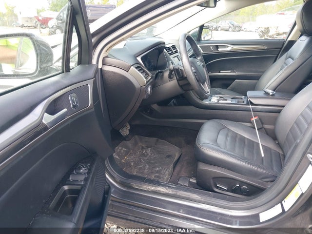 2017 FORD FUSION SE VIN: 3FA6P0T92HR220645