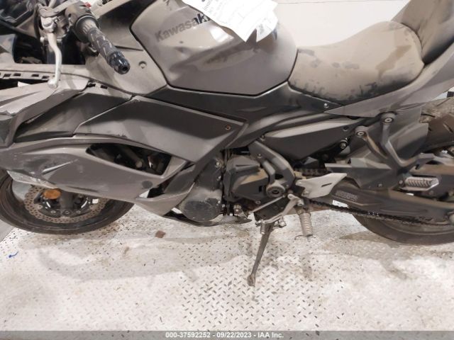 2021 KAWASAKI EX650 ML5EXEN13MDA41833 Photo 8