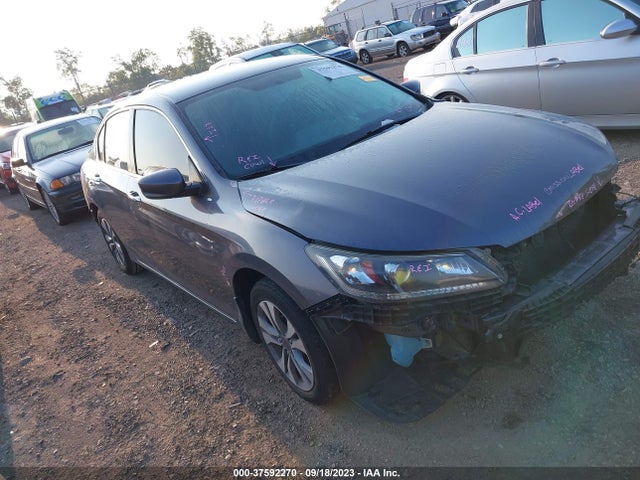 2015 1HGCR2F30FA222106 main image