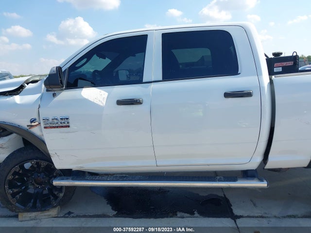 2018 RAM 2500 TRADESMAN VIN: 3C6UR5CL7JG390707