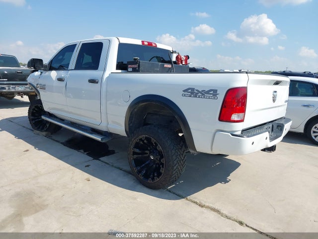 2018 RAM 2500 TRADESMAN VIN: 3C6UR5CL7JG390707