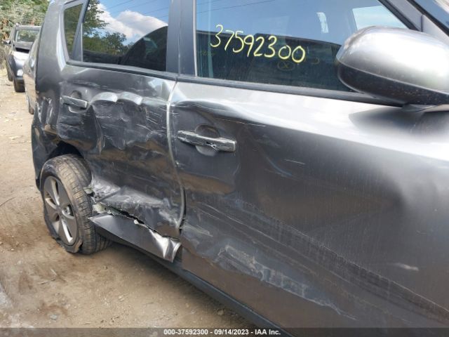 KNDJN2A2XG7369497 KIA Soul Base