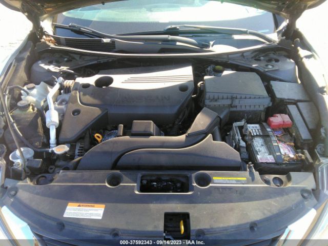 1N4AL3AP2JC257028 Nissan Altima 2.5 Sr