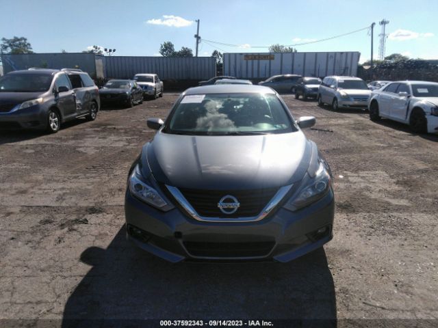 1N4AL3AP2JC257028 Nissan Altima 2.5 Sr