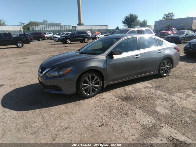 1N4AL3AP2JC257028 Nissan Altima 2.5 Sr