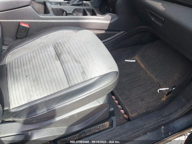 Ford ESCAPE SE 2019 1FMCU9GD3KUC24711 Image 5