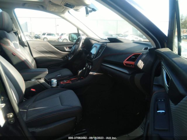 JF2SKAKC1KH565847 Subaru Forester Sport