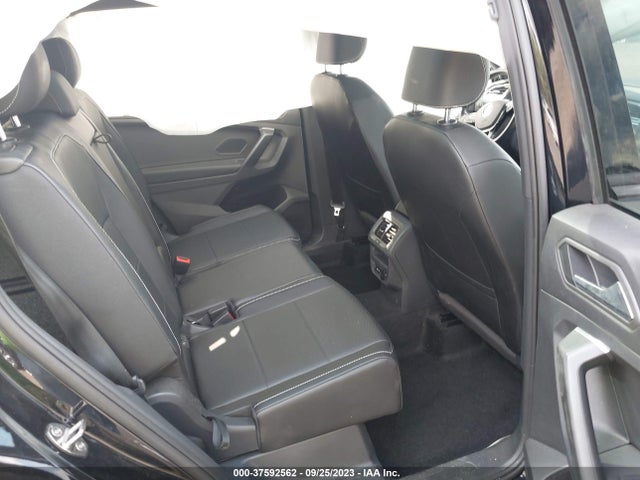 3VV3B7AX2MM125534 Volkswagen Tiguan Se/se R-line Black/sel