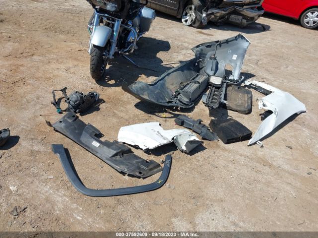 1C4PJLCBXEW217652 Jeep Cherokee Latitude