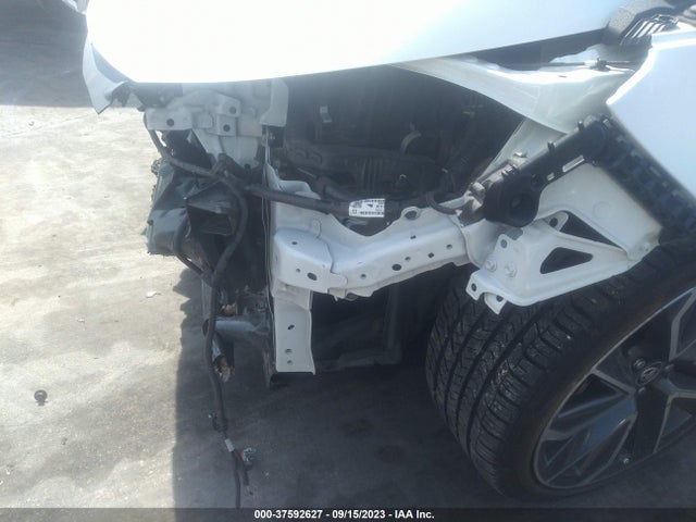 Toyota COROLLA SE 2020 5YFP4RCE2LP022378 Image 6