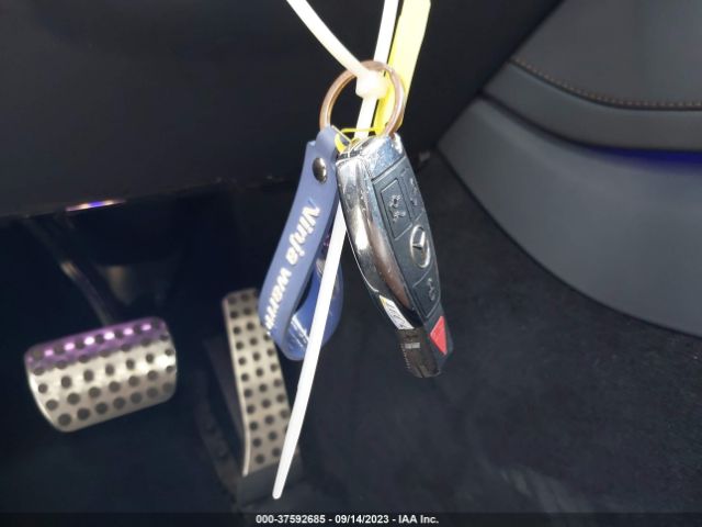 WDDUG8CB8FA102082 Mercedes-Benz S-class S 550